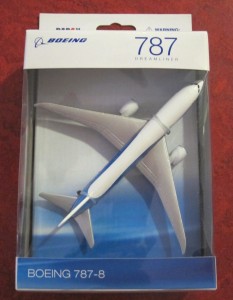 Travel survey prize - Boeing 787-8 replica